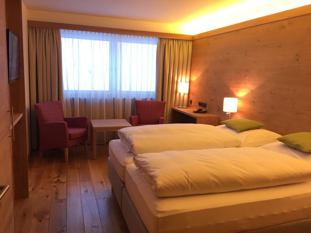 Hotel Garni Panorama レッヒ エクステリア 写真
